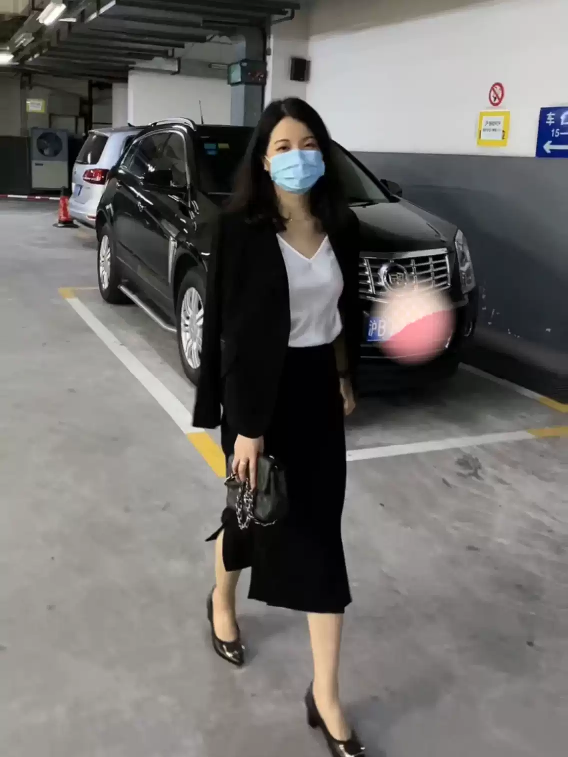 进口三醋酸 名媛高级感超好看半身裙鱼尾半裙女高腰春秋裙子